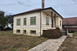 Casa singola con terreno