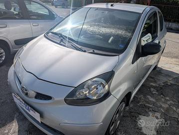 TOYOTA Aygo 1.0 12V VVT-i 3 porte Sound Bluetoot