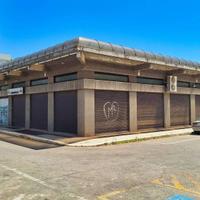 Negozio a Putignano, via Giacomo Puccini