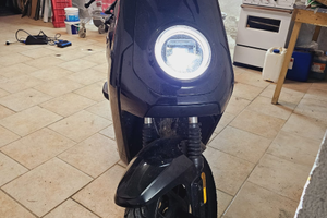 Scooter elettrico 125 NIU MQI GT