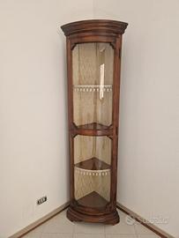 Vetrina angolare, legno vero