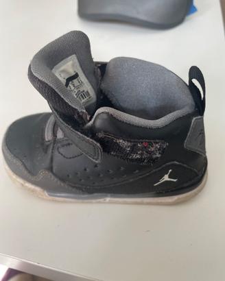 Scarpe Jordan n. 22