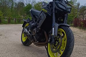 Yamaha mt 09