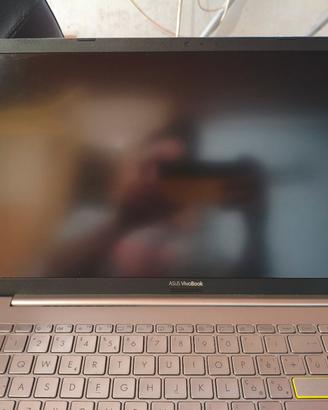 Asus vivobook 15 i7 Nvidia 2gb  immacolato