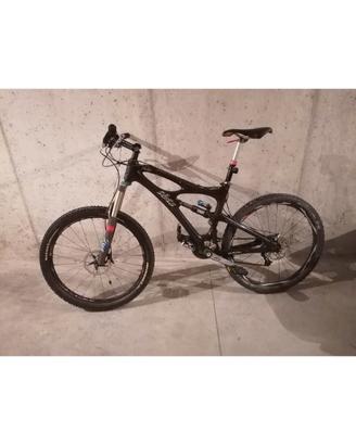Ibis Mojo Carbon MTB Full