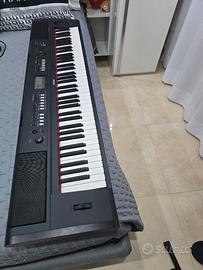 tastiera Yamaha Piaggero NP-V80