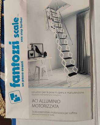 scala motorizzata Fantozzi per sottotetto/soppalco