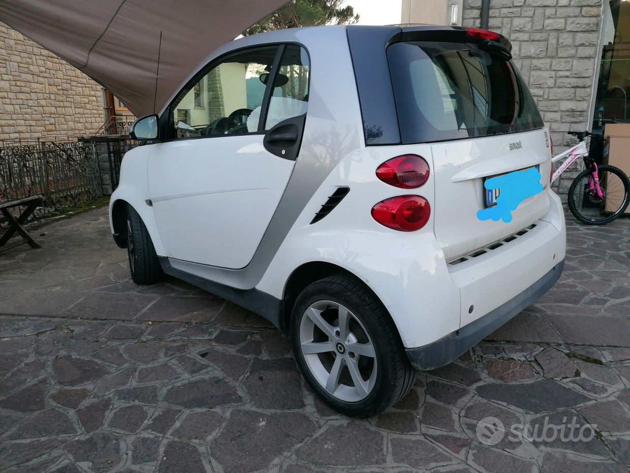 Subito - AUTOAGENZIA.IT SRL - SMART ForTwo 1000 52 kW - Auto In vendita a  Rimini