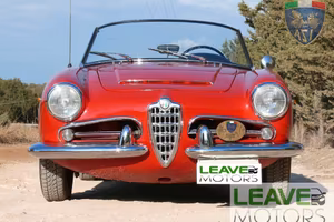 Alfa Romeo Giulia Spider Targa Oro (M1383)