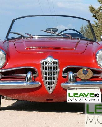 Alfa Romeo Giulia Spider Targa Oro (M1383)