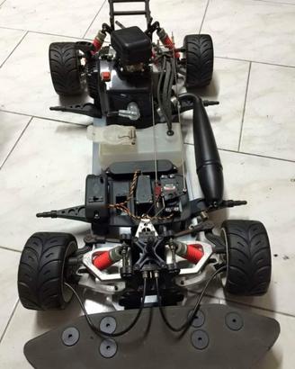 auto a scoppio Ferrari 1/5