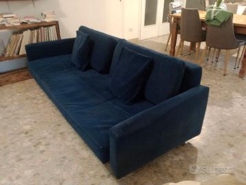 Divano letto in velluto blu