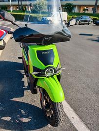 Scooter elettrico Silence S02