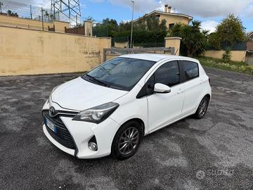 Toyota Yaris 1.0 5 porte