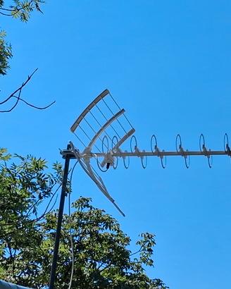Antenna tv 5g optica nuova