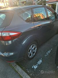 automobile Ford cmax