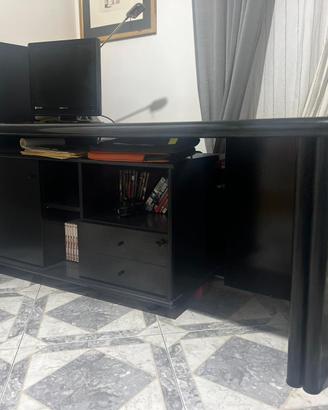 Prestigiosa scrivania da ufficio nera