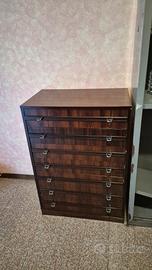 Cassettiera vintage 7 cassetti – Solida e capiente