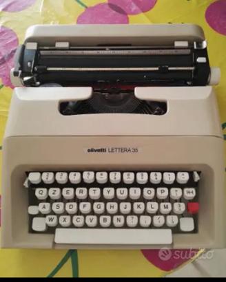 Macchina da scrivere  Olivetti 