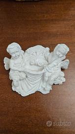 Acquasantiera in gesso