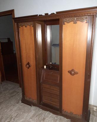 Mobile guardaroba legno massello specchio/cassetti