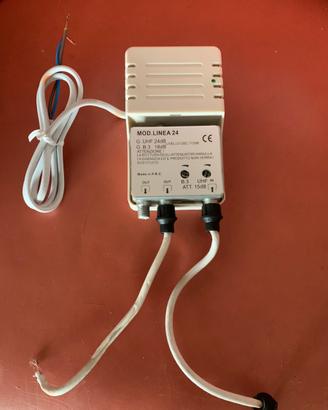 Amplificatore segnale antenna TV