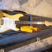 EKO S-300 Vintage 1995/96 Cream & Gold + Custodia.
