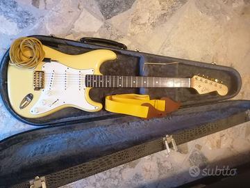 EKO S-300 Vintage 1995/96 Cream & Gold + Custodia.