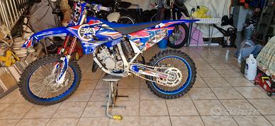 Yamaha YZ125 CROSS - anno 2018 