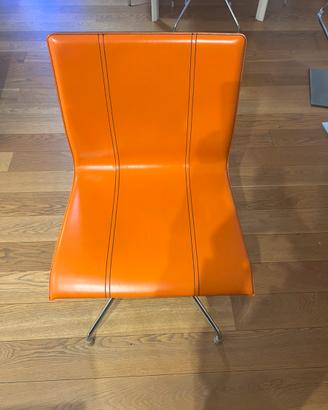9 sedie di design arancioni