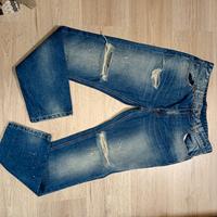 Pantaloni Jeans streetwear vintage con strappi 