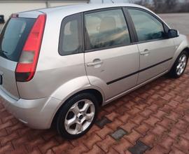 Ford Fiesta 1.2 16V 5p. Ghia