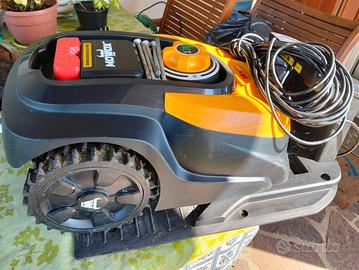 robot tagliaerba 