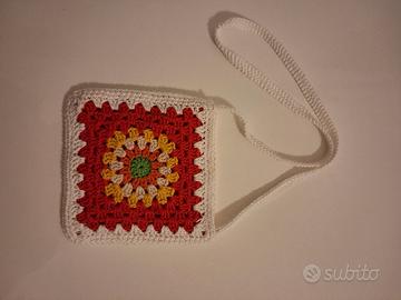 nuova borsa fatta a mano ad uncinetto