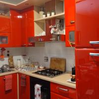 Cucina Mondo Convenienza rossa