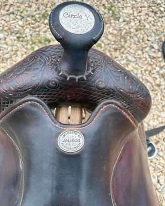 Sella americana Circle Y