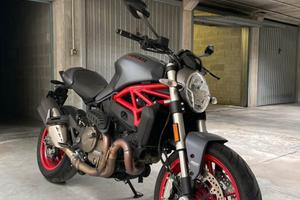 Ducati Monster 821