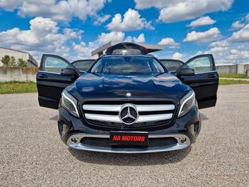 Mercedes GLA 180 d Enduro Tetto navi Garanzia 12 m