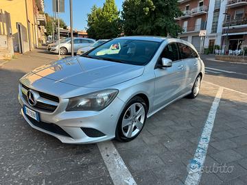 Mercedes Benz CLA 180 shooting brake d