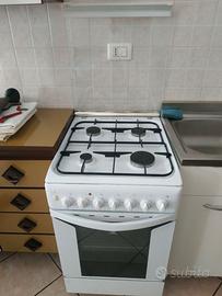 Cucina a gas di libera installazione Indesit 50 cm