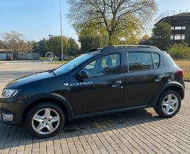 DACIA Sandero 2ª serie - 2015