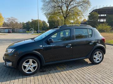 DACIA Sandero 2ª serie - 2015