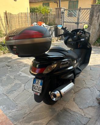 Yamaha mahesty 400