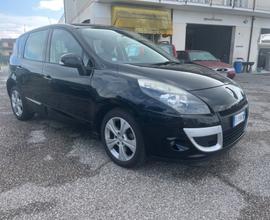 Renault Scenic Scénic X-Mod 1.5 dCi 110CV Luxe nav