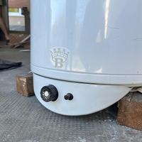 Scaldabagno elettrico ad accumolo