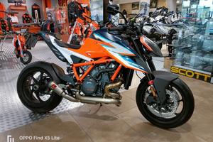 KTM 1290 Super Duke R 1290 super duke rr