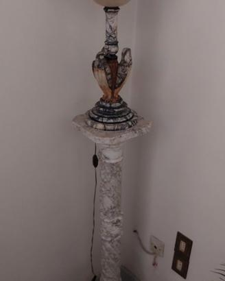 Lampada da terra in marmo e alabastro