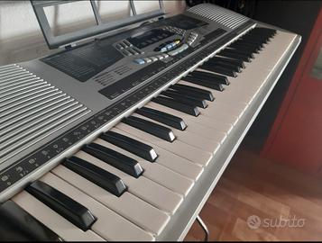 Tastiera musicale Bontempi