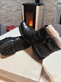 Scarpe stivaletto donna Geox