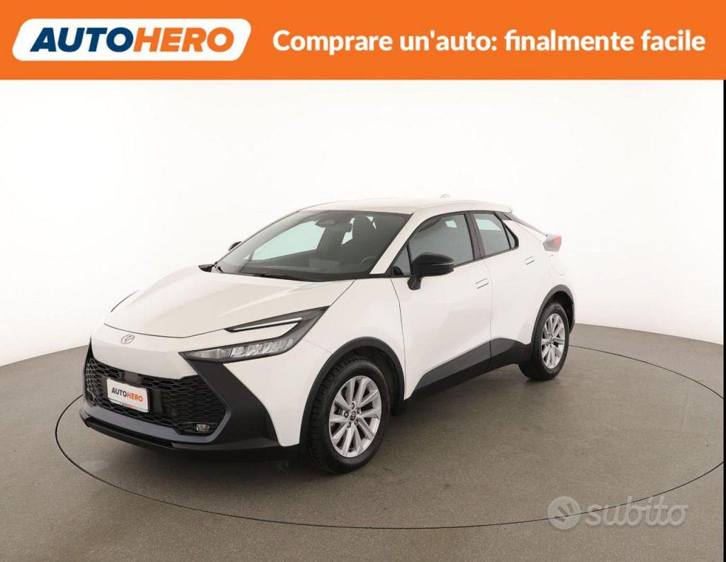 TOYOTA C-HR (2023-->)